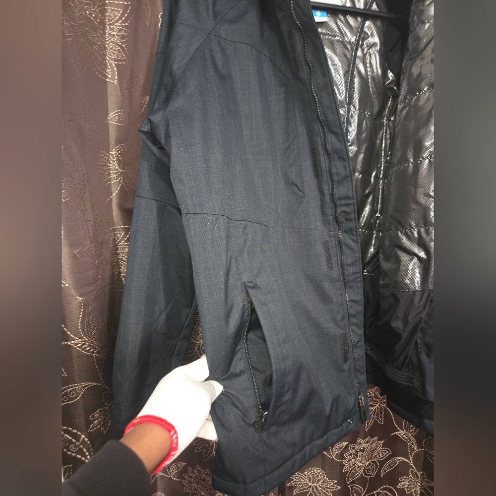 Columbia Men's Dark Gray Performance Jacket - Picture 5 of 9